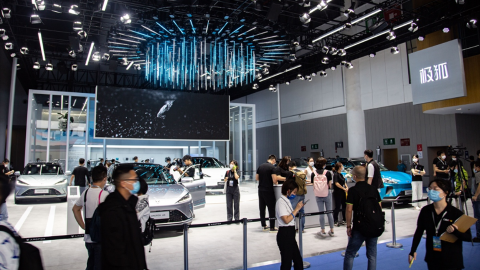 解密比心動(dòng)力：北汽集團(tuán)為何風(fēng)靡成都車展