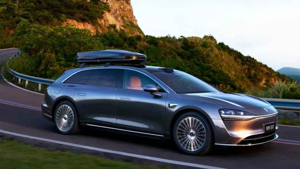 享界 S9T，榮獲“2025中國(guó)十佳底盤(pán)”